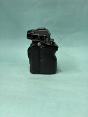 Sony Alpha 7R III (A7R3) Mirrorless Camera Body | 42.4MP Full-Frame | SK467