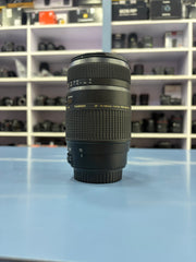 Tamron AF 70-300mm f/4-5.6 Di LD Macro Lens for Canon EF Mount | 1:2 Macro Capability | Full-Frame Telephoto Zoom | Lightweight & Versatile | SK319