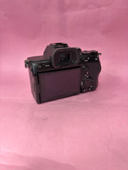 Sony Alpha 7 IV (A7M4) Mirrorless Camera Body – 33MP Full-Frame Hybrid Powerhouse SK334