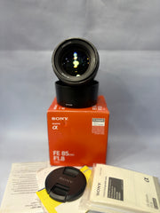 Sony FE 85mm f/1.8 Prime Portrait Lens for Sony E-Mount Full-Frame Mirrorless Cameras | SK411