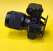 b) Sony A7 II Full-Frame Camera with 28-70mm Lens – Ready Stock | SK516