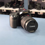 Pre-owned Canon EOS 80D + EF-S 18-135mm IS USM lens AS87