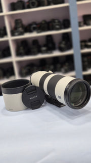 c) Sony FE 200-600mm f/5.6-6.3 G OSS – Super Telephoto G Lens | Wildlife & Sports Photography | Fast Autofocus | Optical SteadyShot | E-Mount