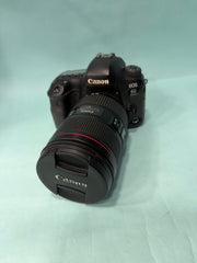 Canon 6D Mark ll with EF 24-105mm 1:4 L IS II USM SK322