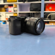 Sony A6000 with 18-55mm OSS Lens | 24.3MP Mirrorless Camera Kit for Photography, Travel, Vlogging & Full HD Video Recording | SK202