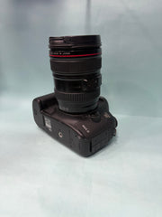 Canon EOS 5D Mark III + Canon EF 24-105mm f/4L IS USM | 22.3MP Full-Frame DSLR | Professional Photo & Video Kit SK337