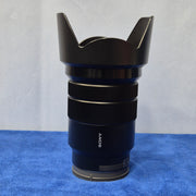 c) Sony 18-105mm f/4 Power Zoom – Perfect for Video & Photography