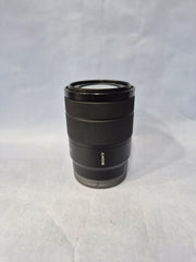 Sony E 18-135mm f/3.5-5.6 OSS Lens | All-in-One Travel & Zoom Lens for Sony APS-C Cameras SK306