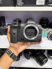 Canon EOS R6 Full-Frame Mirrorless Camera Body | 20.1MP CMOS | 4K 60fps | In-Body Image Stabilization (IBIS) | SK402