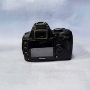 Nikon D40 with 18-55mm f/3.5-5.6G VR Lens | 6.1MP Beginner DSLR Camera for Photography, Travel & Daily Use | SK208