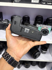 Canon EOS R6 Full-Frame Mirrorless Camera Body | 20.1MP CMOS | 4K 60fps | In-Body Image Stabilization (IBIS) | SK402