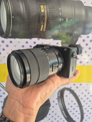 Sony alpha 6400 mirrorless camera with 3.5-5.6/18-135mm OSS lens SK296