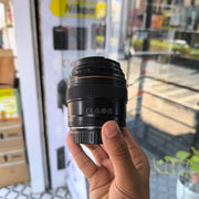 a) Canon EF 85mm f/1.8 USM Lens for Canon EF Mount | Fast Portrait Prime Lens | Sharp Autofocus & Beautiful Bokeh | SK153