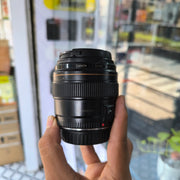 a) Canon EF 85mm f/1.8 USM Lens for Canon EF Mount | Fast Portrait Prime Lens | Sharp Autofocus & Beautiful Bokeh | SK153