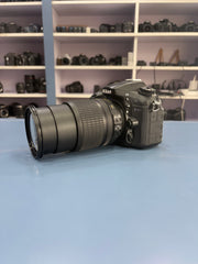 Nikon D7200 DSLR Camera with AF-S DX NIKKOR 18-105mm f/3.5-5.6G ED VR Lens | SK389