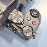 Demo Unit Lumix DMC- G85 + 14-42mm lens AS72