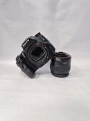Sony alpha 58 with DT 3.5-5.6/18-55mm SAM II lens SK312