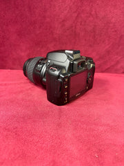 Nikon D40 DSLR Camera with AF-S NIKKOR 18-55mm f/3.5-5.6G II ED VR Lens | 6.1MP Entry-Level DSLR | Used – SK386