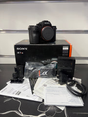 Sony Alpha 7R III (A7R III) Mirrorless Camera Body – 42.4MP Full-Frame | 5-Axis IBIS | 4K Video | SK366