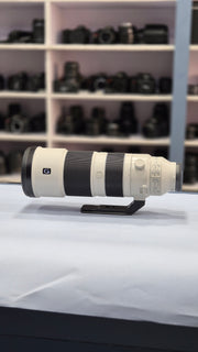 c) Sony FE 200-600mm f/5.6-6.3 G OSS – Super Telephoto G Lens | Wildlife & Sports Photography | Fast Autofocus | Optical SteadyShot | E-Mount