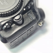 Pre-owned Nikon D7200 + AF-S 18-105mm G ED VR lens AS58