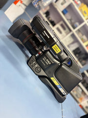 Panasonic HD-MDH2 Professional Video Camera | Full HD Camcorder | 21x Optical Zoom | XLR Audio | ENG Video Camera SK415