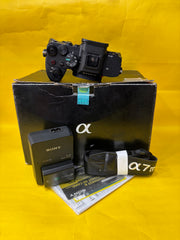 Sony Alpha 7 IV Mirrorless Camera Body | 33MP Full-Frame Hybrid Camera | Excellent for Photo & 4K Video SK331