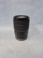 Sony E 18-135mm f/3.5-5.6 OSS Lens | All-in-One Travel & Zoom Lens for Sony APS-C Cameras SK306