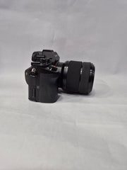 Sony alpha 7M2 mirrorless camera with FE 3.5-5.6/28-70mm OSS lens SK310