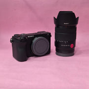 New Condition Sony alpha 6700 Mirrorless Camera + FE 18-135mm lens AS12