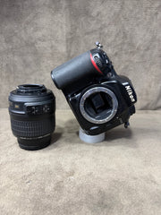 Nikon D7200 DSLR Camera with Nikon AF-S DX NIKKOR 18-55mm f/3.5-5.6G VR Lens | Used Camera for Sale | SK388