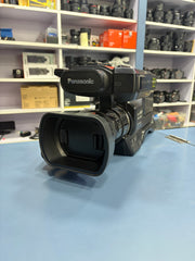 Panasonic HD-MDH2 Professional Shoulder-Mount Video Camera | 21x Optical Zoom | SK443