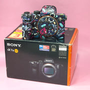 b) Sony A7MIII Full-Frame Mirrorless Camera Body | 24.2MP | 4K Video | Fast Hybrid AF | SK514